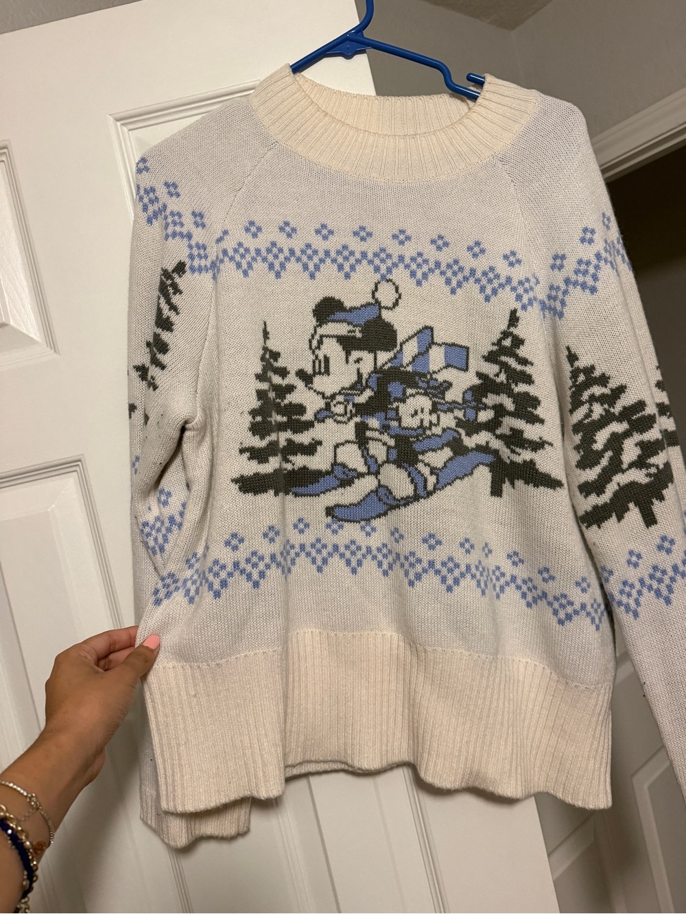 H&M Cream Sweater with Light Blue and Black Ski Mickey Graphic
